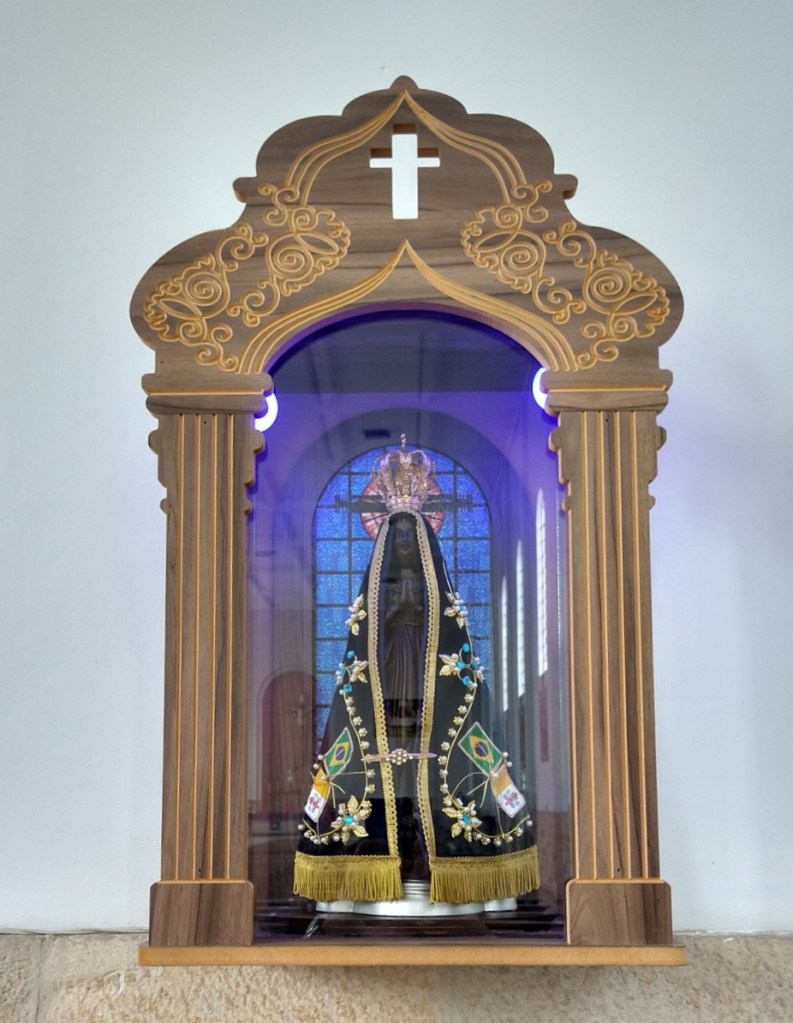 Nossa Senhora Aparecida, da Igreja Matriz de São Sebastião, localizada em Barbacena, MG.